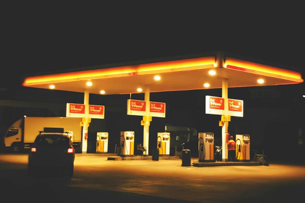 Dizel mi Benzinli mi? 2025 Koşullarında Hangisi Daha Avantajlı?